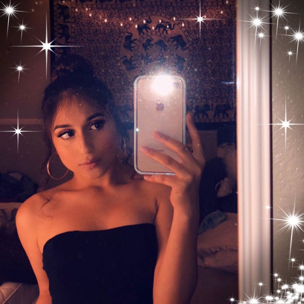 Meet your Posher, Dalilah